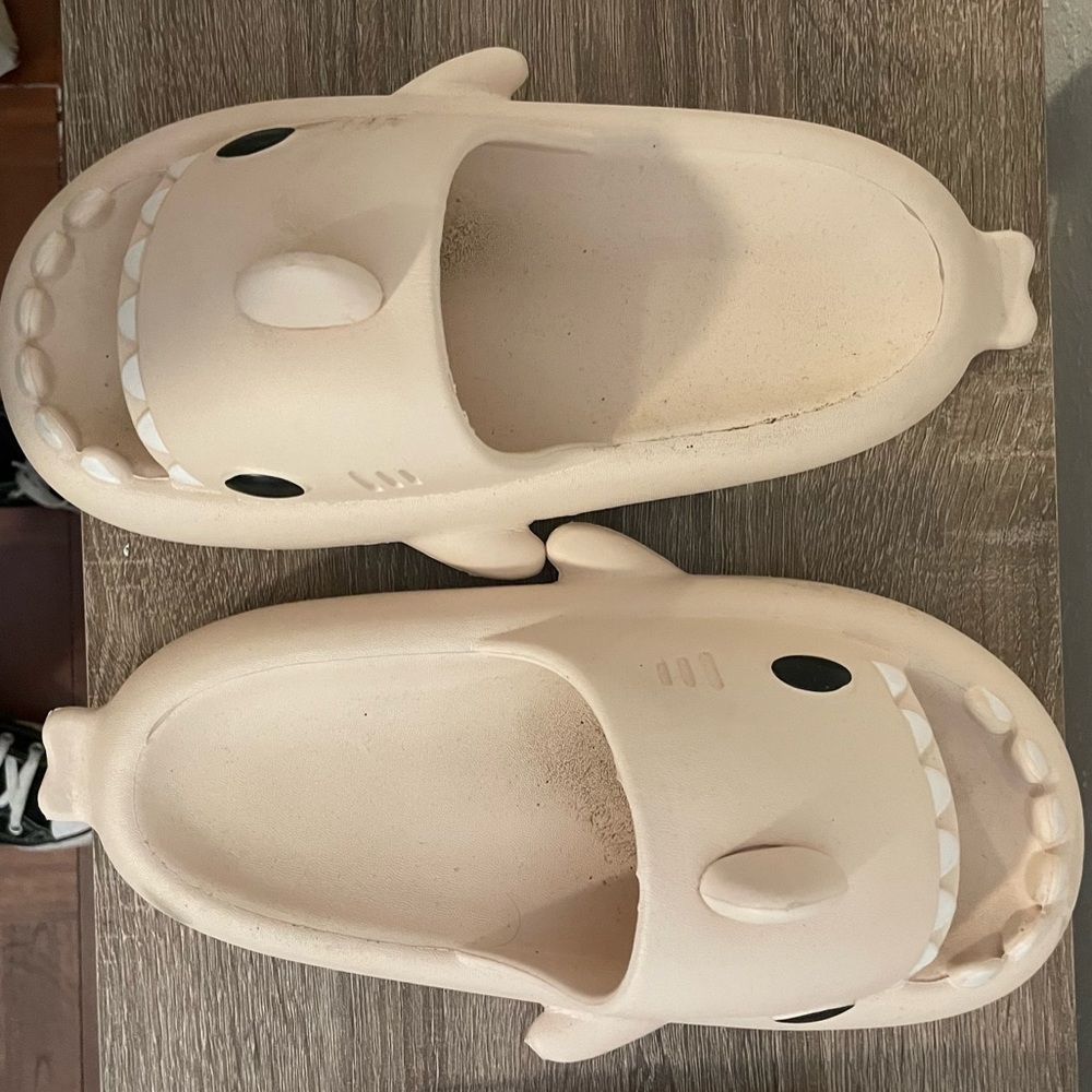 Shark slides